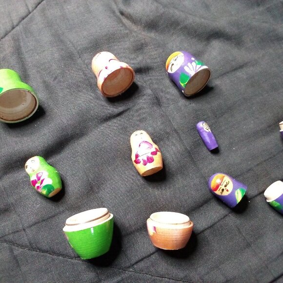 Vintage Hand Painted Russian Dolls Set (3) - Picture 6 of 7